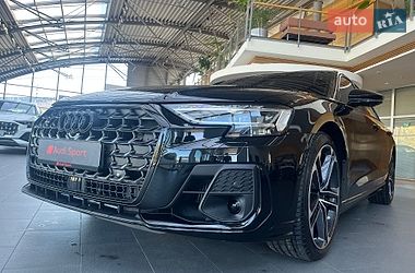 Седан Audi S8 2026 в Дніпрі
