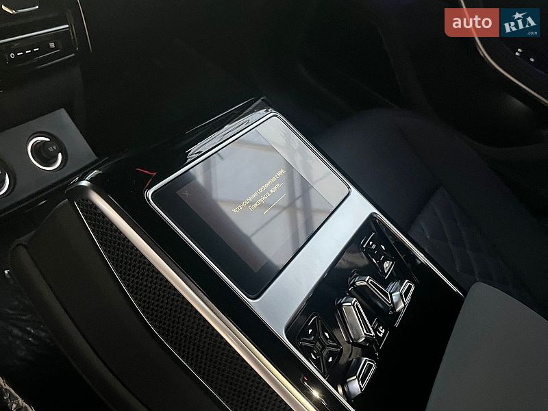 Седан Audi S8 2026 в Дніпрі