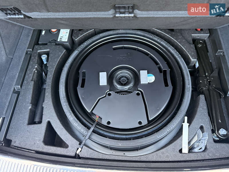 Позашляховик / Кросовер Audi SQ5 Sportback 2023 в Львові