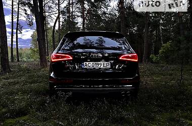 Внедорожник / Кроссовер Audi SQ5 2016 в Киеве