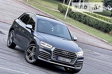 Внедорожник / Кроссовер Audi SQ5 2017 в Одессе