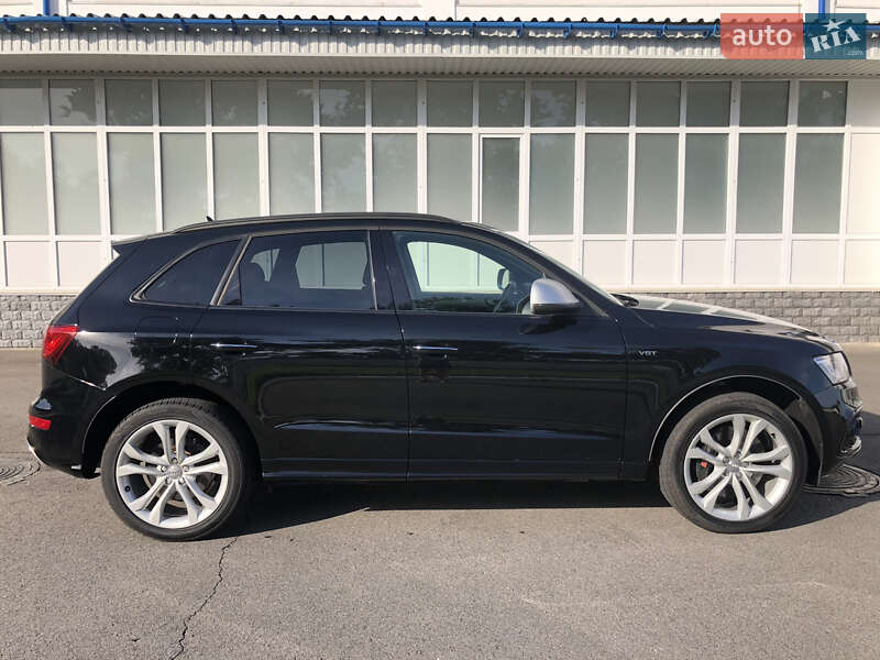 Внедорожник / Кроссовер Audi SQ5 2014 в Умани