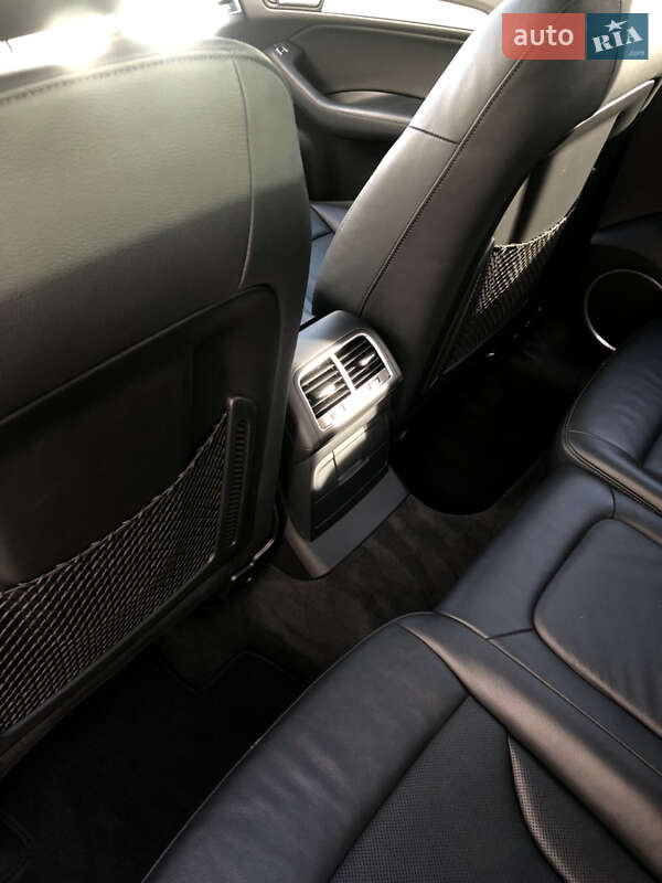 Внедорожник / Кроссовер Audi SQ5 2014 в Умани
