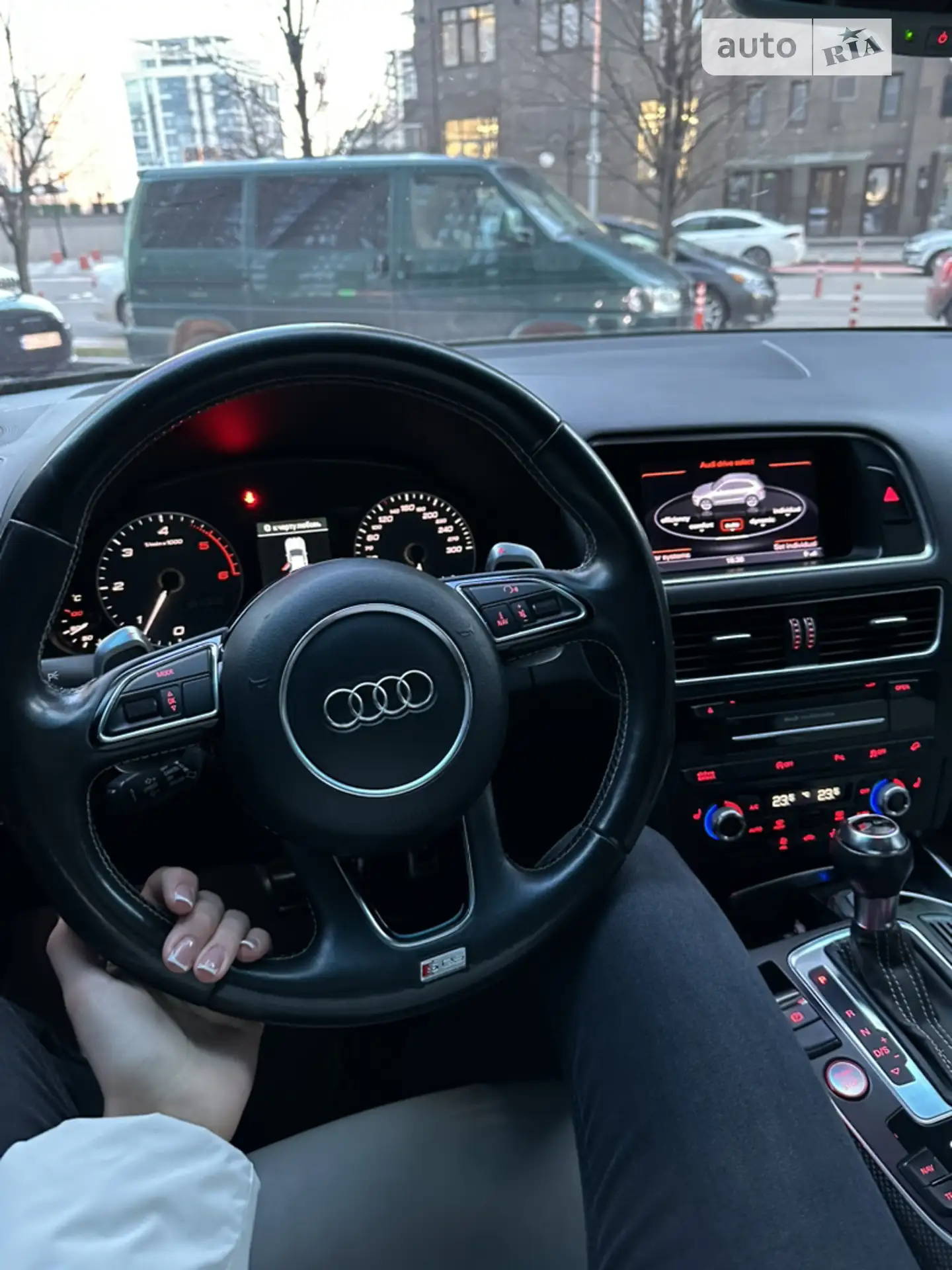 2014 Audi SQ5 - мініатюра 9