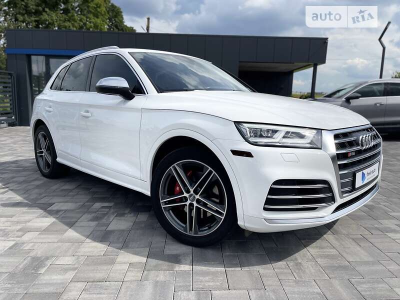 Внедорожник / Кроссовер Audi SQ5 2019 в Ровно