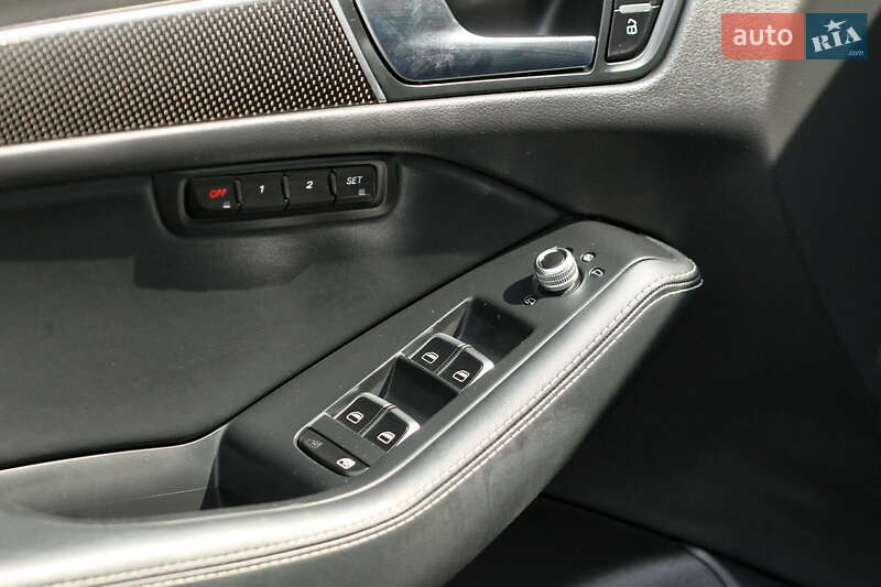 Внедорожник / Кроссовер Audi SQ5 2015 в Чернигове фото 40 Внедорожник / Кроссовер Audi SQ5 2015 в Чернигове