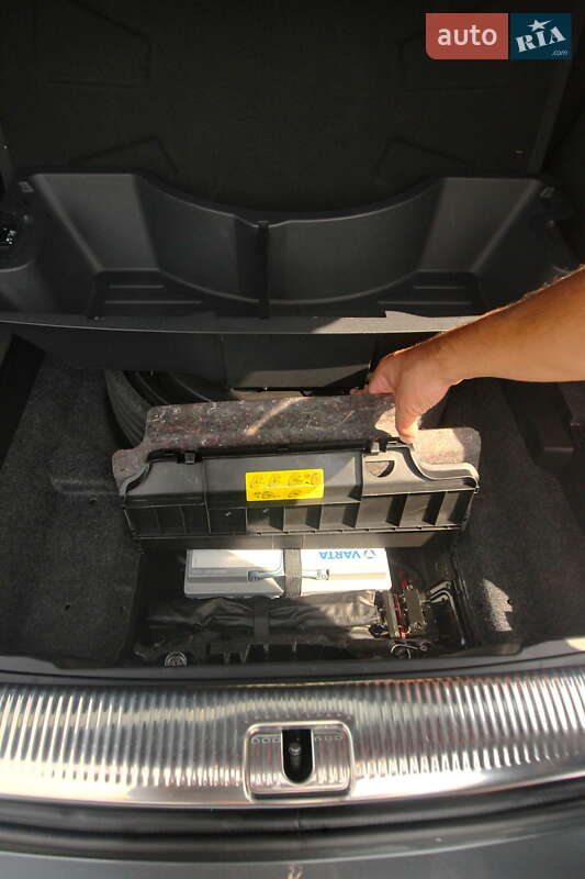 Внедорожник / Кроссовер Audi SQ5 2015 в Чернигове фото 60 Внедорожник / Кроссовер Audi SQ5 2015 в Чернигове