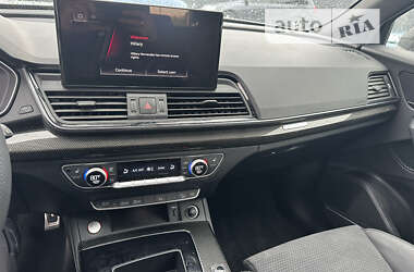 Внедорожник / Кроссовер Audi SQ5 2022 в 