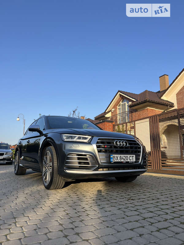 Позашляховик / Кросовер Audi SQ5 2017 в Львові