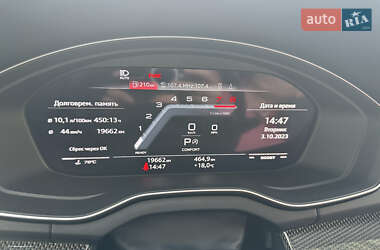 Внедорожник / Кроссовер Audi SQ5 2022 в 