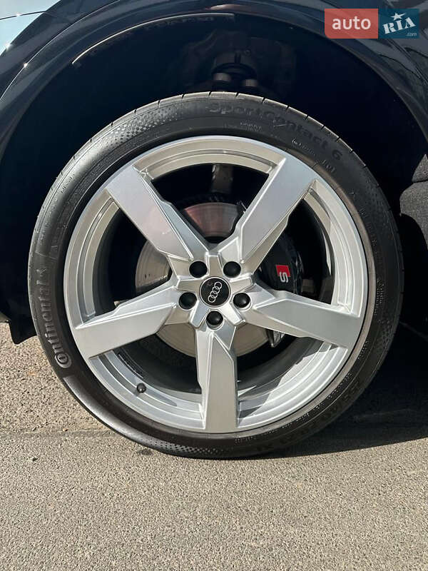 Внедорожник / Кроссовер Audi SQ5 2022 в Одессе