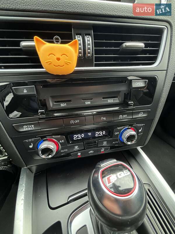 Позашляховик / Кросовер Audi SQ5 2015 в Вінниці