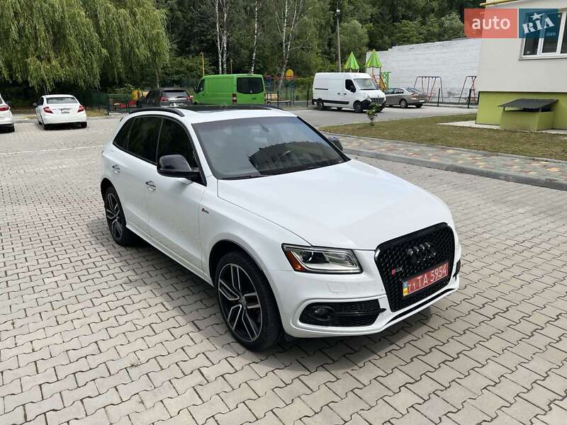 Внедорожник / Кроссовер Audi SQ5 2016 в Тернополе