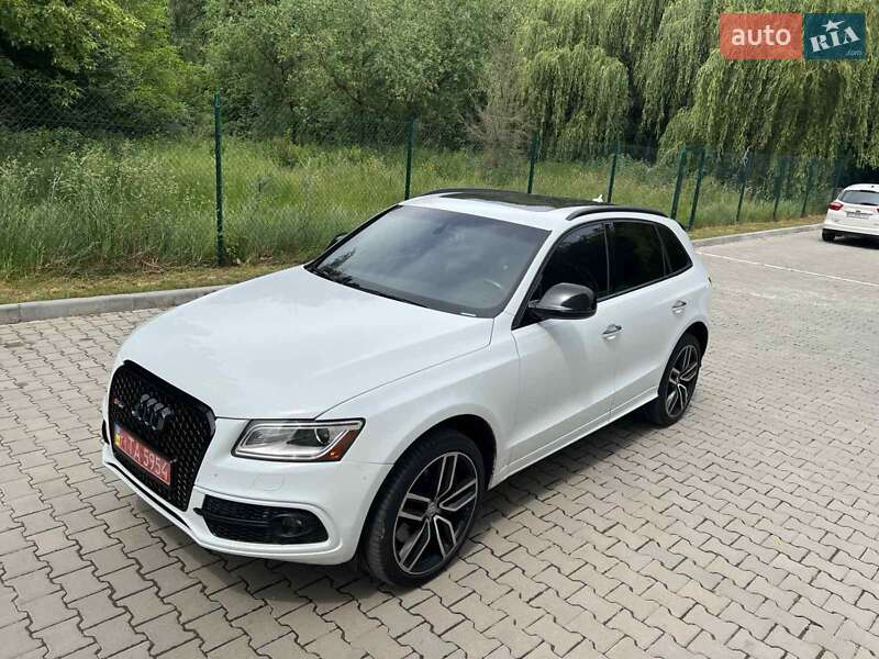 Внедорожник / Кроссовер Audi SQ5 2016 в Тернополе