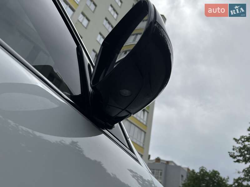 Внедорожник / Кроссовер Audi SQ5 2016 в Тернополе
