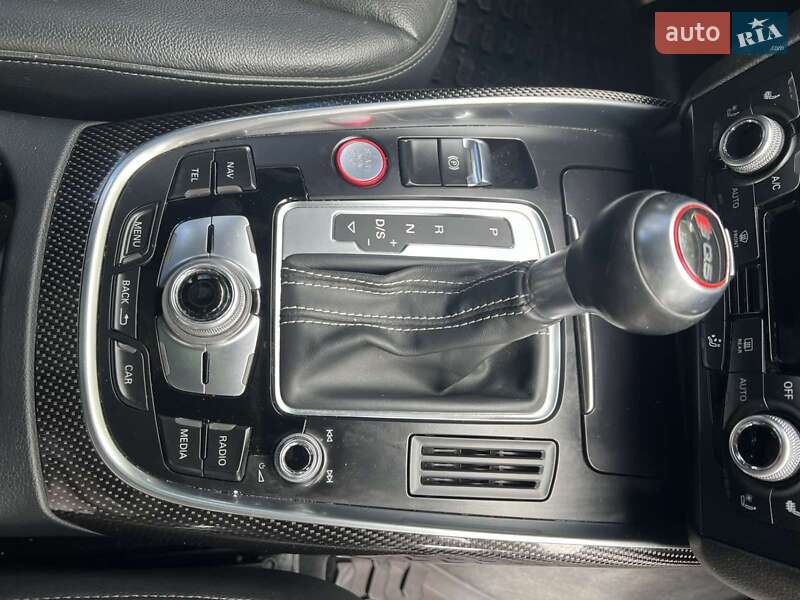 Внедорожник / Кроссовер Audi SQ5 2016 в Тернополе