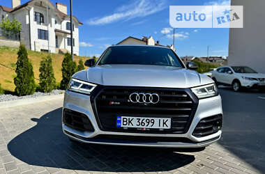 Позашляховик / Кросовер Audi SQ5 2018 в Києві