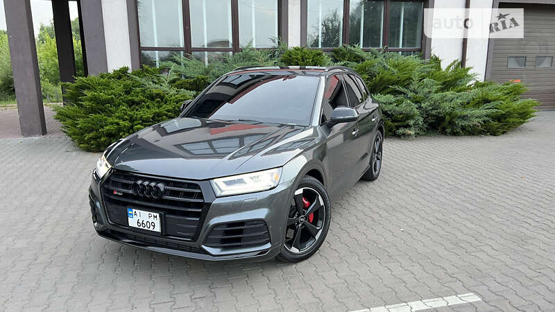 Внедорожник / Кроссовер Audi SQ5 2019 в Василькове