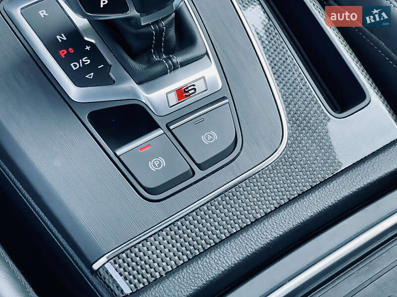 Позашляховик / Кросовер Audi SQ5 2019 в Одесі