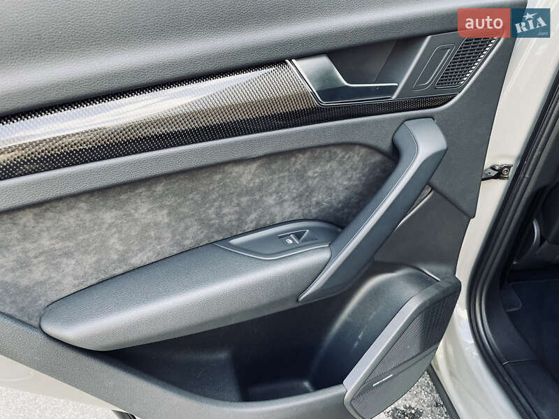 Позашляховик / Кросовер Audi SQ5 2019 в Одесі