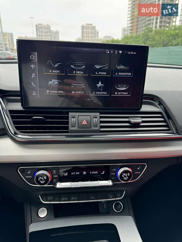 Позашляховик / Кросовер Audi SQ5 2021 в Києві