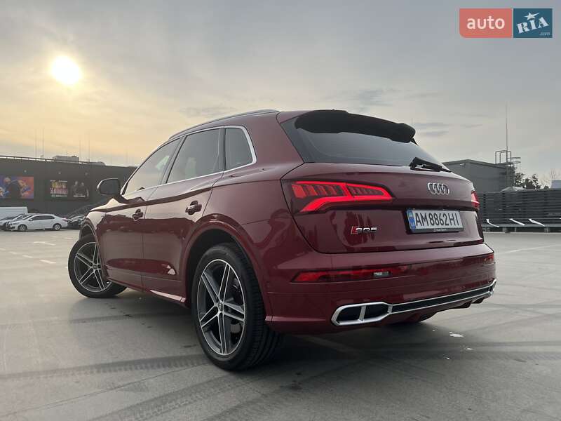 Внедорожник / Кроссовер Audi SQ5 2017 в Киеве фото 18 Внедорожник / Кроссовер Audi SQ5 2017 в Киеве