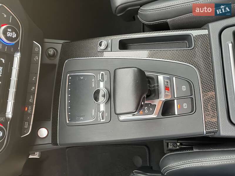 Внедорожник / Кроссовер Audi SQ5 2017 в Киеве фото 40 Внедорожник / Кроссовер Audi SQ5 2017 в Киеве