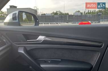 Внедорожник / Кроссовер Audi SQ5 2017 в Киеве