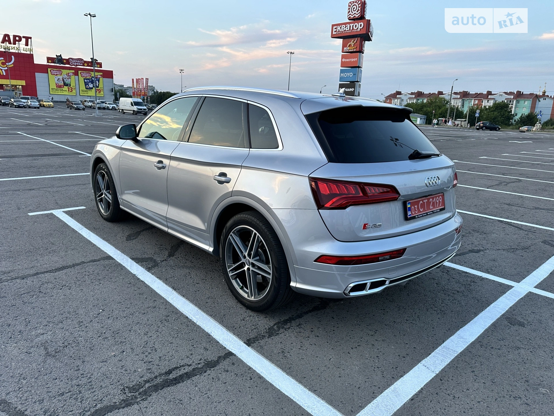 2019 Audi SQ5 - мініатюра 6