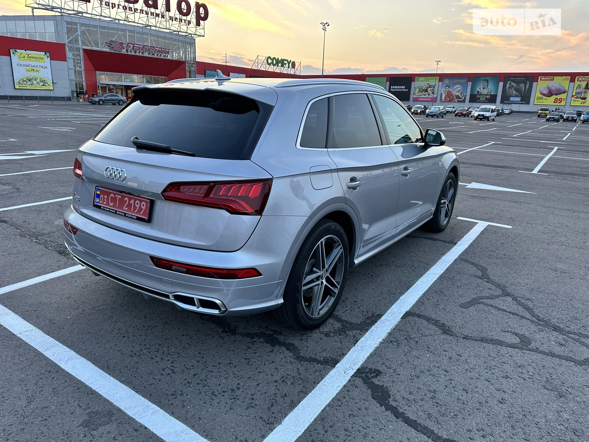 2019 Audi SQ5 - мініатюра 7