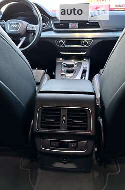 Позашляховик / Кросовер Audi SQ5 2019 в Рівному