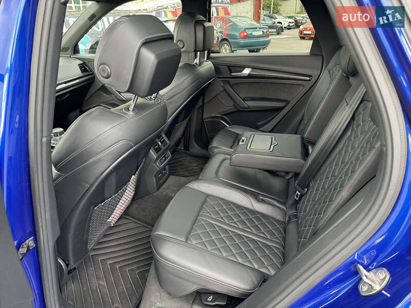 Внедорожник / Кроссовер Audi SQ5 2021 в Киеве фото 37 Внедорожник / Кроссовер Audi SQ5 2021 в Киеве