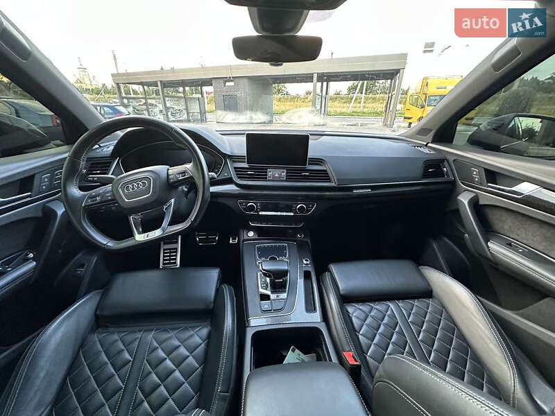 Внедорожник / Кроссовер Audi SQ5 2019 в Львове