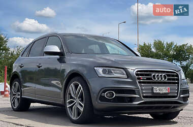 Внедорожник / Кроссовер Audi SQ5 2016 в 