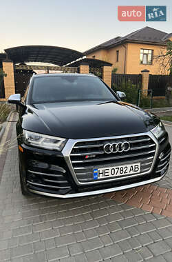 Внедорожник / Кроссовер Audi SQ5 2019 в 