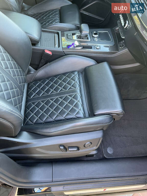 Внедорожник / Кроссовер Audi SQ5 2019 в Николаеве фото 64 Внедорожник / Кроссовер Audi SQ5 2019 в Николаеве