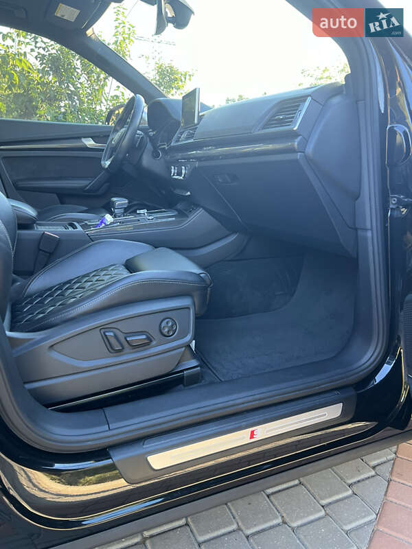 Внедорожник / Кроссовер Audi SQ5 2019 в Николаеве фото 66 Внедорожник / Кроссовер Audi SQ5 2019 в Николаеве