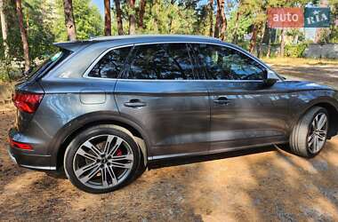 Внедорожник / Кроссовер Audi SQ5 2018 в 