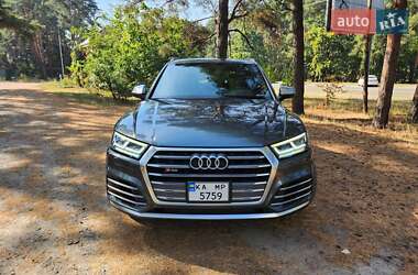 Внедорожник / Кроссовер Audi SQ5 2018 в 