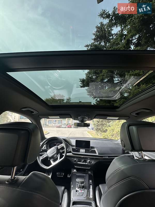 Позашляховик / Кросовер Audi SQ5 2019 в Одесі