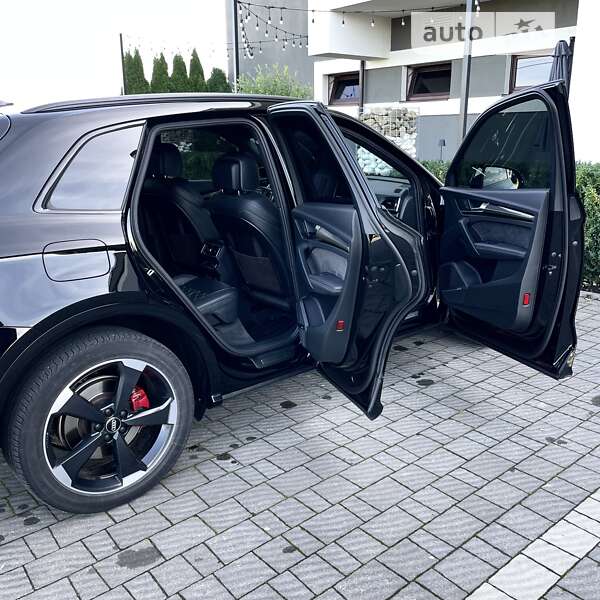 Позашляховик / Кросовер Audi SQ5 2019 в Львові