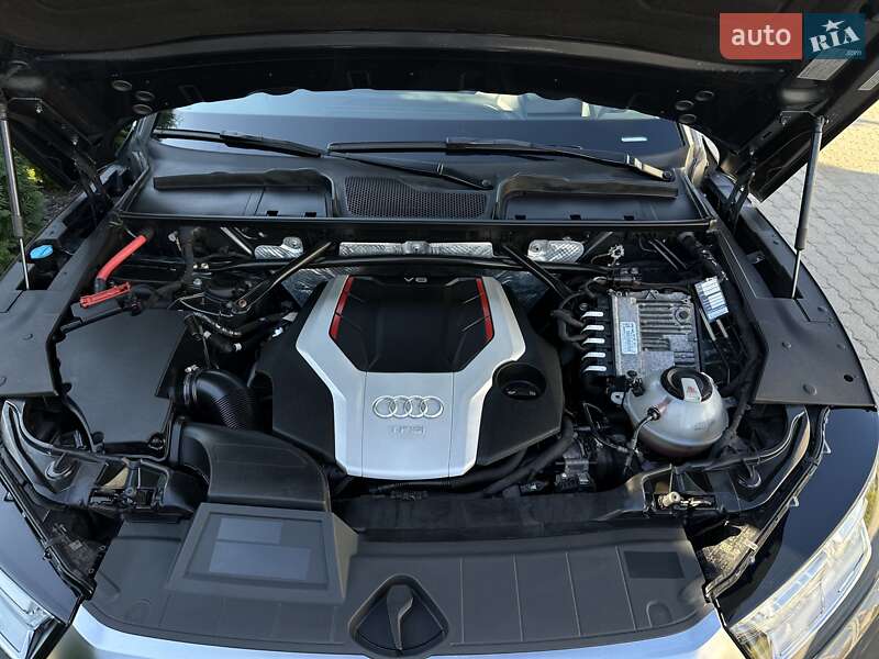 Внедорожник / Кроссовер Audi SQ5 2018 в Львове