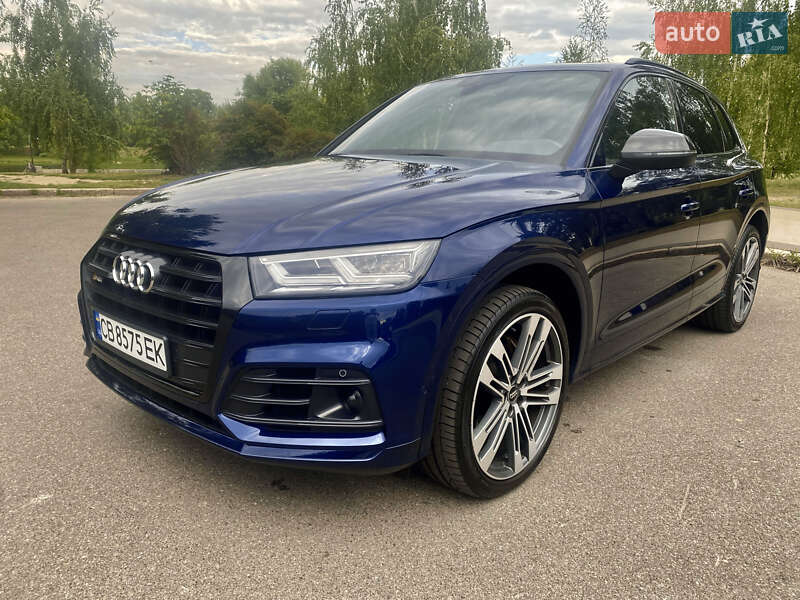 Внедорожник / Кроссовер Audi SQ5 2019 в 