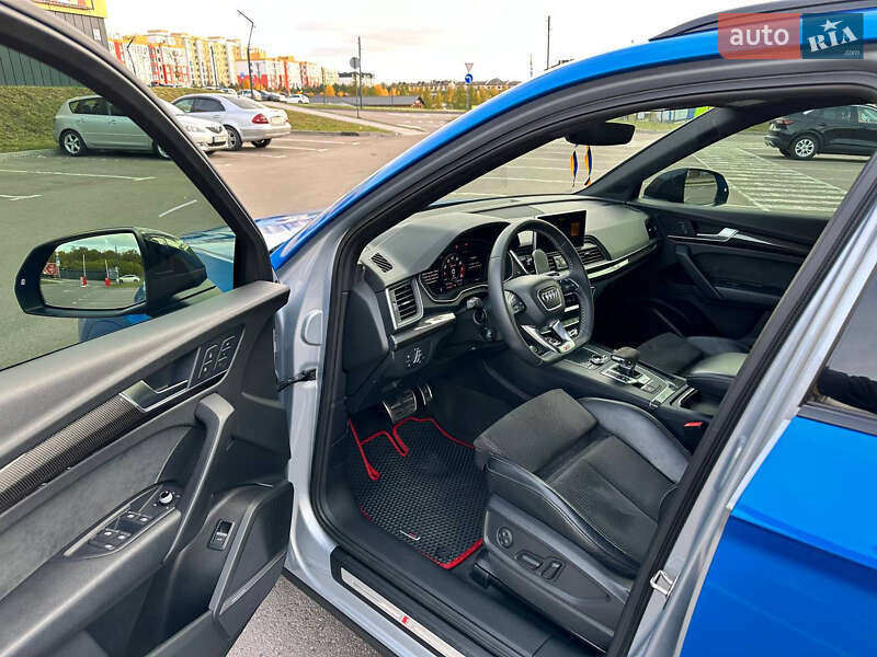 Внедорожник / Кроссовер Audi SQ5 2018 в Ровно