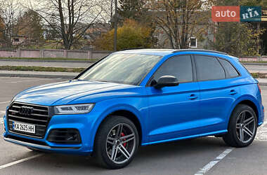 Внедорожник / Кроссовер Audi SQ5 2018 в 