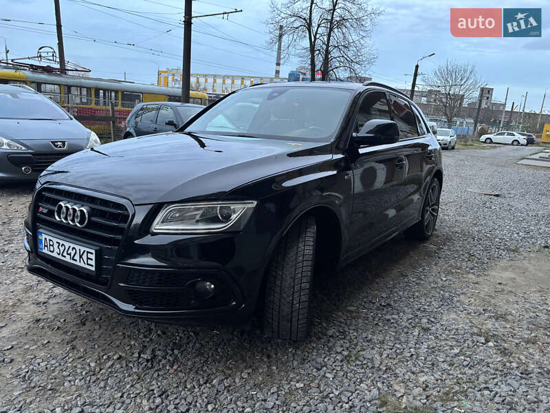 Позашляховик / Кросовер Audi SQ5 2015 в Вінниці