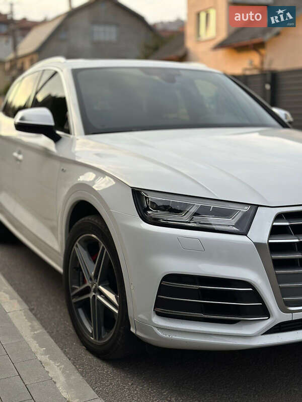 Позашляховик / Кросовер Audi SQ5 2018 в Івано-Франківську