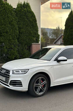Внедорожник / Кроссовер Audi SQ5 2018 в 