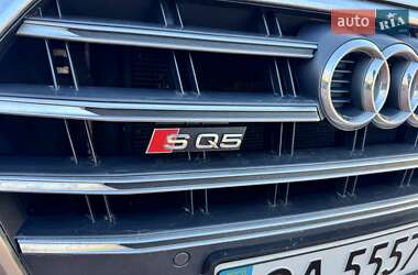 Внедорожник / Кроссовер Audi SQ5 2018 в 