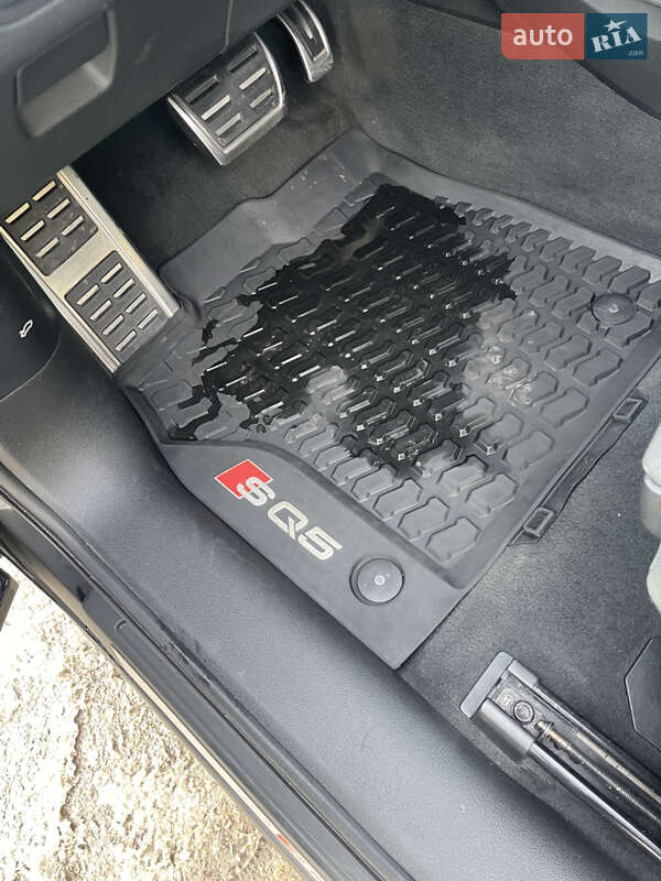 Внедорожник / Кроссовер Audi SQ5 2019 в Львове фото 31 Внедорожник / Кроссовер Audi SQ5 2019 в Львове